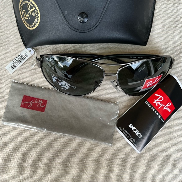 Raybans - Picture 5 of 6